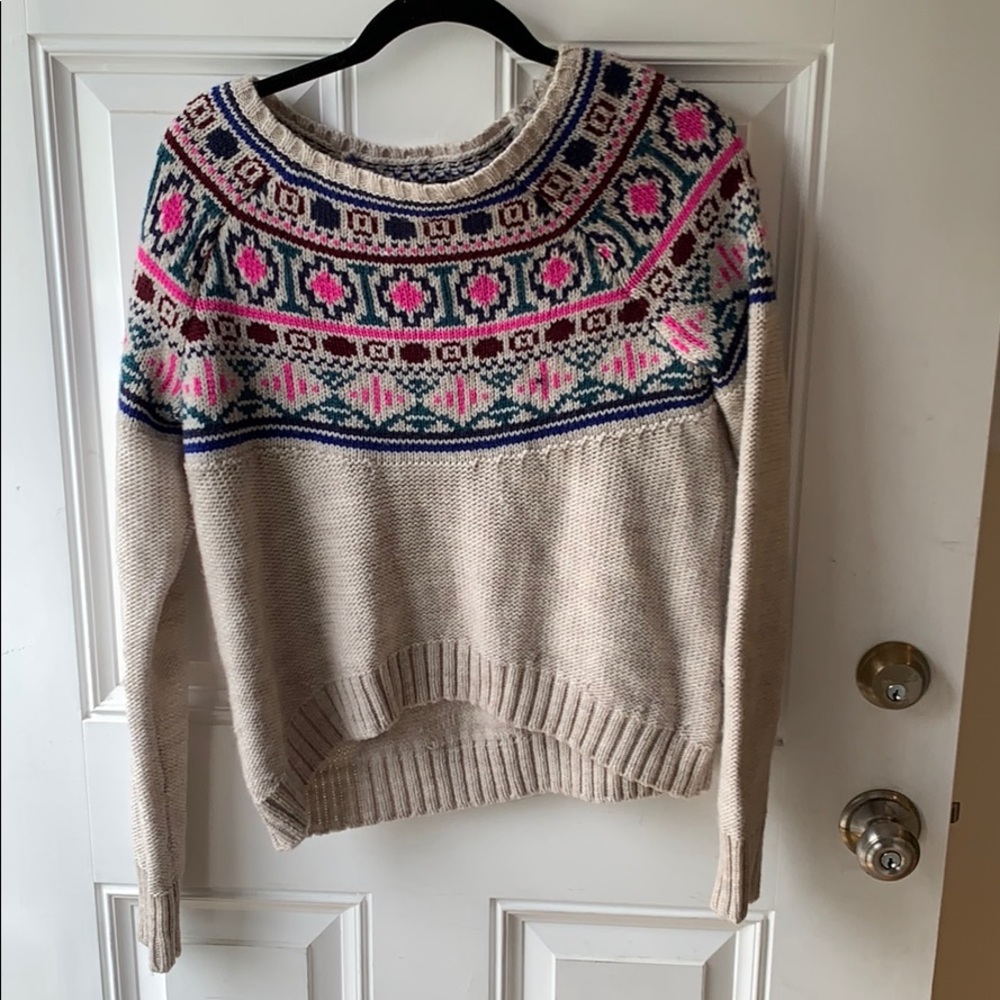 American Eagle sweater
